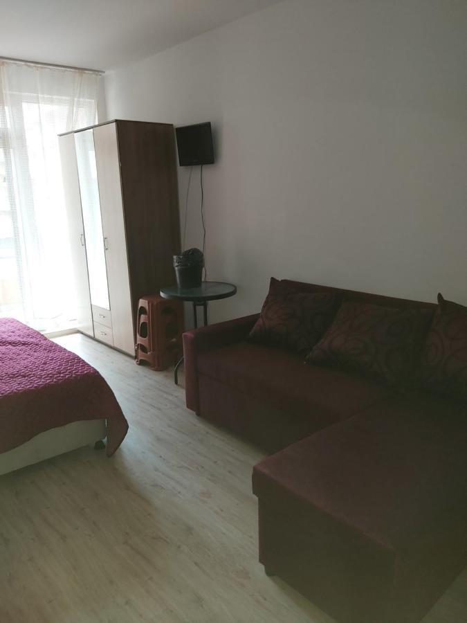 ポモリエApartament Janetアパートメント エクステリア 写真