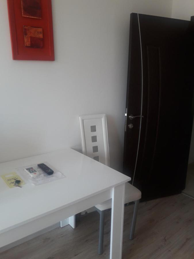 ポモリエApartament Janetアパートメント エクステリア 写真
