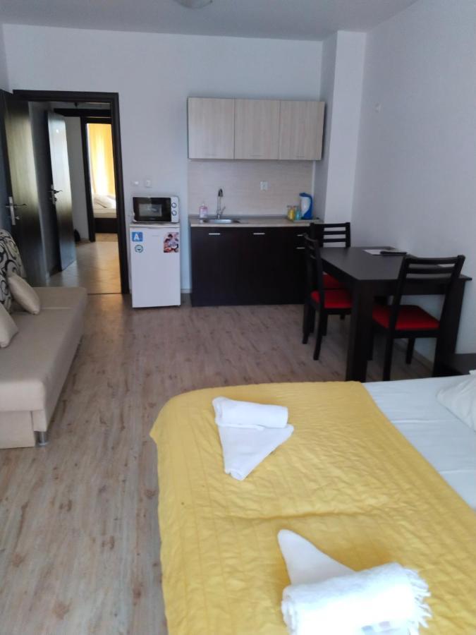 ポモリエApartament Janetアパートメント エクステリア 写真